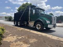 2027 Kenworth T880 photo 1