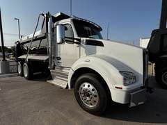 2027 Kenworth T880 photo 1