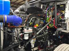 2027 Kenworth T880 photo 6