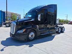 2027 Kenworth T680 photo 2