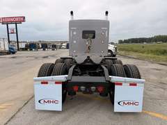 2027 Kenworth W900L photo 5