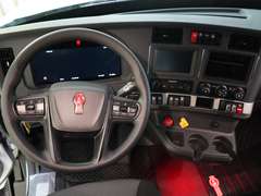 2027 Kenworth T680 photo 3