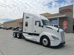 2027 Kenworth T680 photo 1