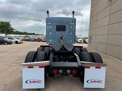2027 Kenworth W900L photo 5