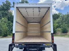 2026 Isuzu NPR-HD photo 6