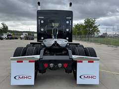 2027 Kenworth W900L photo 5