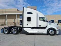 2027 Kenworth T680 photo 9