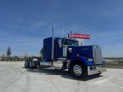 2027 Kenworth W900L photo 1