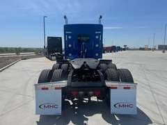 2027 Kenworth W900L photo 5