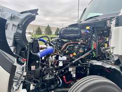 2027 Kenworth T680 photo 6