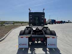 2027 Kenworth W900L photo 5