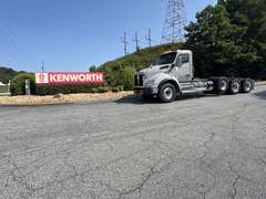 2027 Kenworth T880 photo 2