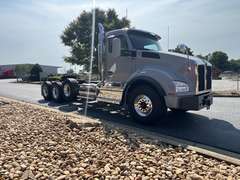 2027 Kenworth T880 photo 1