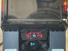 2027 Kenworth T880S photo 4