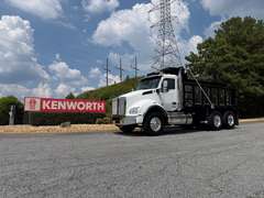2027 Kenworth T880 photo 2