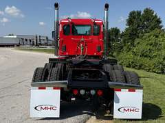 2027 Kenworth T880 photo 5