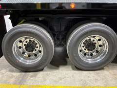 2027 Kenworth T880S photo 4