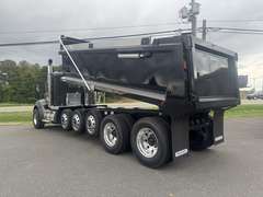 2027 Kenworth T880S photo 5