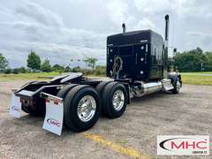 2027 Kenworth W900L photo 7