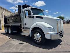 2027 Kenworth T880 photo 1