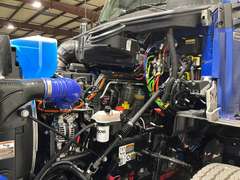 2027 Kenworth T880 photo 6