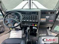 2027 Kenworth W900L photo 8