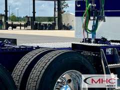 2027 Kenworth W900L photo 6