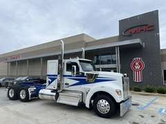 2027 Kenworth W990 photo 1