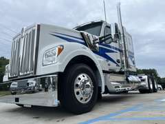 2027 Kenworth W990 photo 8