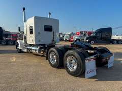 2027 Kenworth W900L photo 10