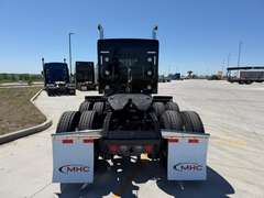 2027 Kenworth W900L photo 5