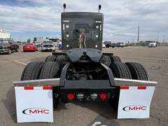 2027 Kenworth W900L photo 5