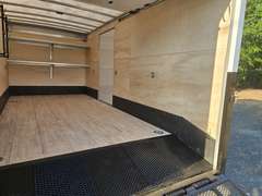 2027 Isuzu NPR-HD photo 4