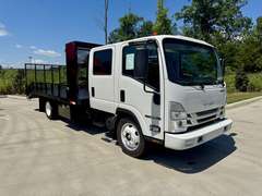 2027 Isuzu NPR-HD photo 1