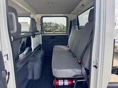 2027 Isuzu NPR-HD photo 4
