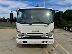 2027 Isuzu NPR-HD photo 7