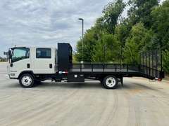 2027 Isuzu NPR-HD photo 9
