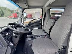 2027 Isuzu NPR-HD photo 3