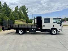 2027 Isuzu NPR-HD photo 8
