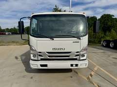 2027 Isuzu NPR-HD photo 7