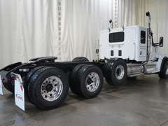2027 Kenworth W990 photo 4