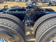2027 Kenworth W900L photo 6