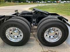 2027 Kenworth W900L photo 4