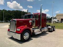 2027 Kenworth W900L photo 2
