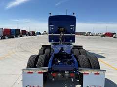2027 Kenworth W900L photo 5