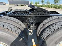 2027 Kenworth W900L photo 4