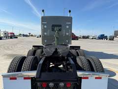 2027 Kenworth W900L photo 5