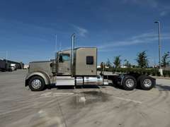 2027 Kenworth W900L photo 8