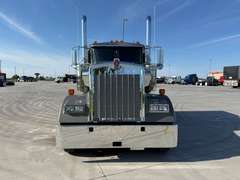 2027 Kenworth W900L photo 10