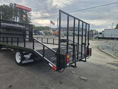 2027 Isuzu NPR-HD photo 5